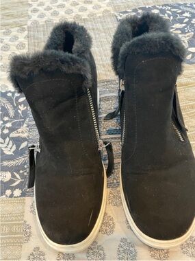 Madden Girl Black Faux Fur-Trim Suede High-Top Boots
